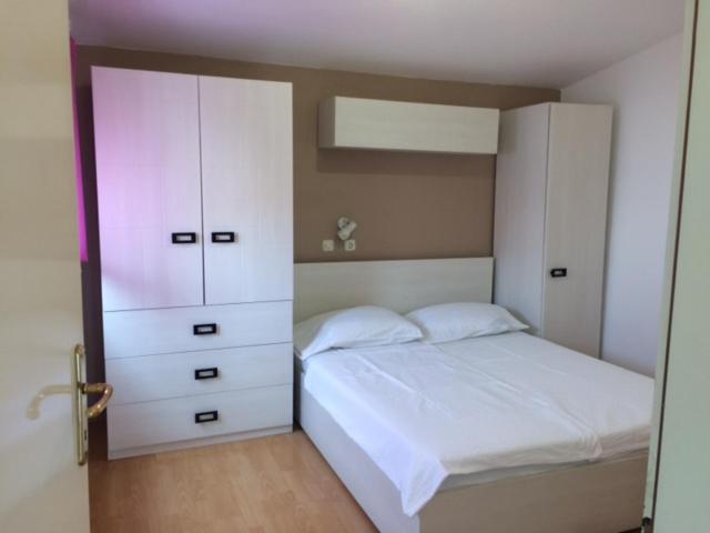 Apartman I Sobe Marijana Rab Town Exterior foto
